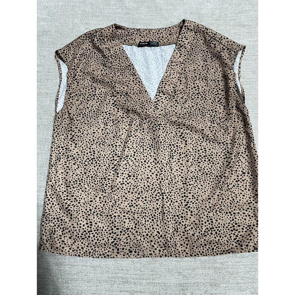 Shein Blouse Women’s Medium Black And Cheetah Print Blouse Sleeveless V-Neck